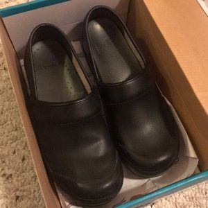 Dansko Volley Box Black